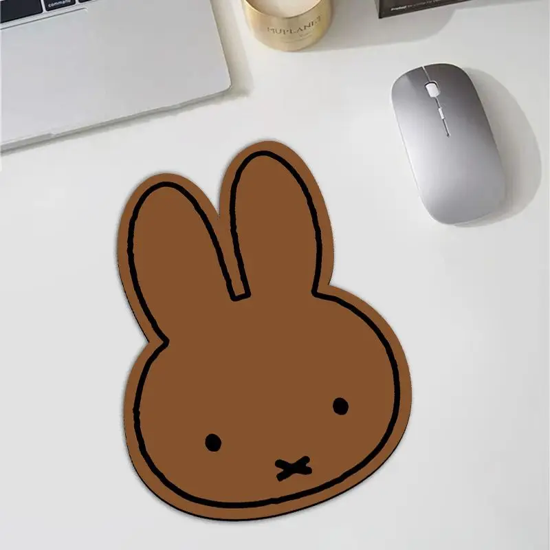 Kawaii Miffy Konijnvormige Mui - Office Furniture Ideas recensie en prijs